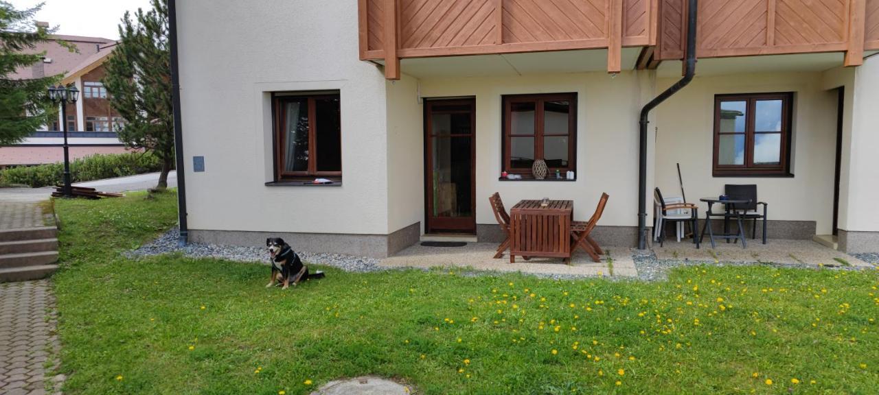 Familien-Garten-Suite Kanzelhoehe Gerlitzen - Gerlitzenurlaub At Kanzelhohe Exterior foto